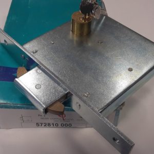 Serratura MG 572810 con doppio gancio rientrante per cancelli scorrevoli con cilindro tondo entrata 81